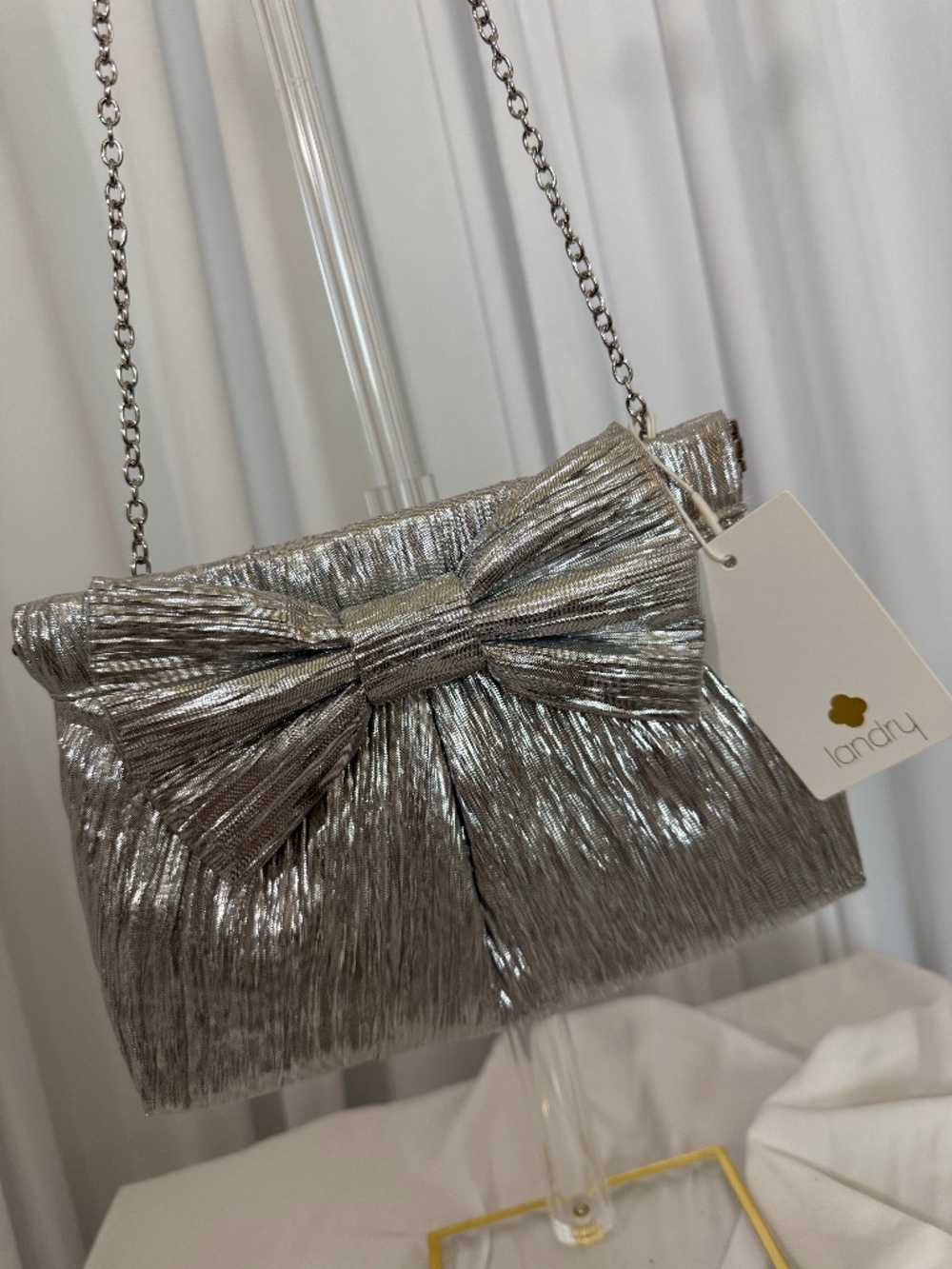 NWT Laundry by Shelli Segal Silver Metallic Bow Evening Bag Purse